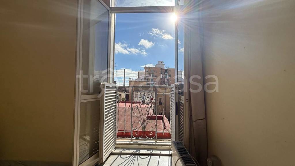 appartamento in vendita a Napoli in zona Pendino / San Giuseppe