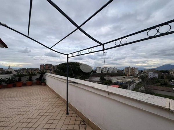 appartamento in vendita a Napoli in zona Piscinola