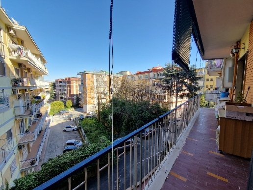appartamento in vendita a Napoli in zona Capodimonte / Colli Aminei