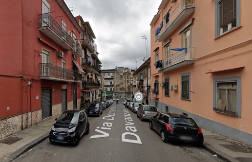 appartamento in vendita a Napoli in zona San Carlo all'Arena