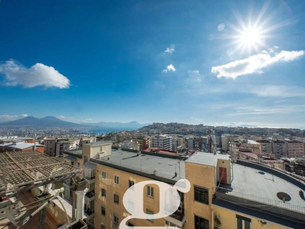 appartamento in vendita a Napoli in zona Arenella