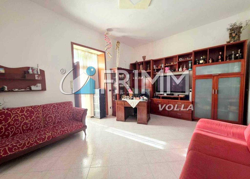 appartamento in vendita a Napoli in zona Ponticelli