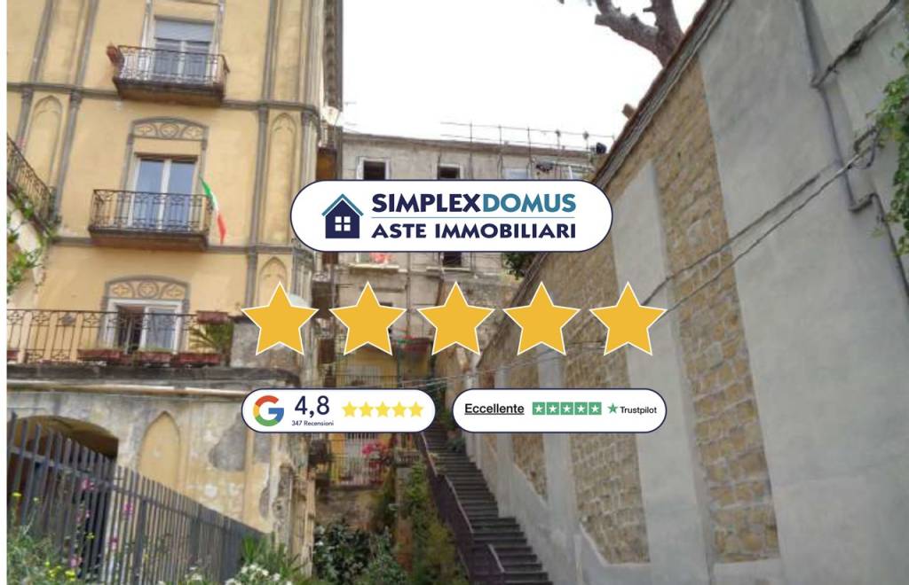 appartamento in vendita a Napoli in zona Vomero