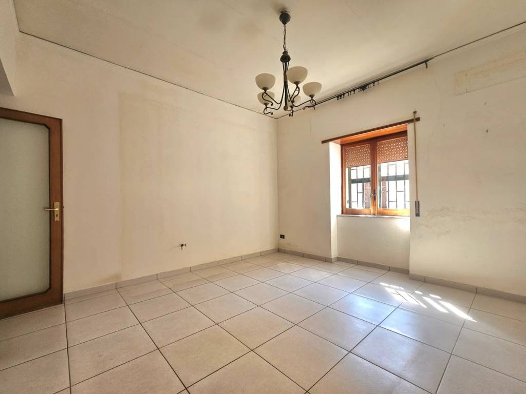 appartamento in vendita a Napoli in zona Bagnoli