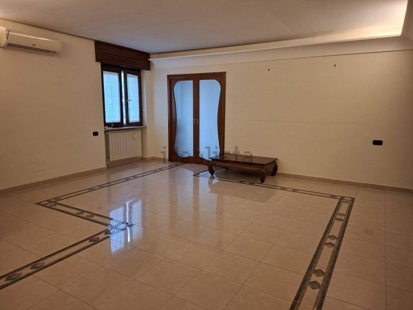 appartamento in vendita a Napoli in zona Soccavo