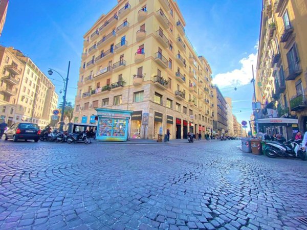appartamento in vendita a Napoli