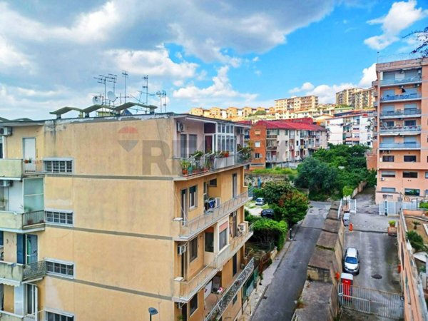 appartamento in vendita a Napoli in zona Soccavo