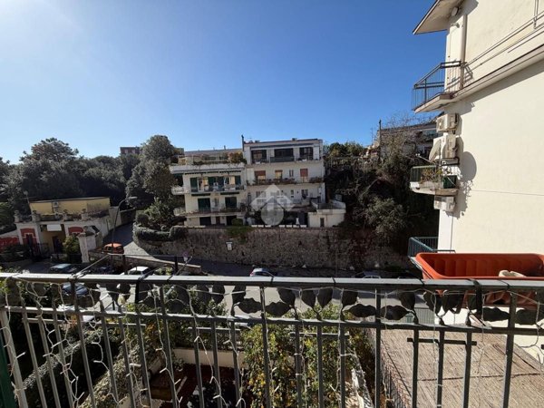 appartamento in vendita a Napoli in zona Posillipo