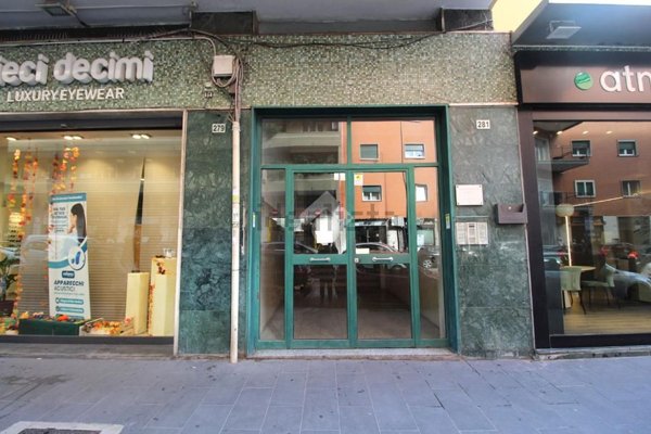 appartamento in vendita a Napoli in zona Vomero