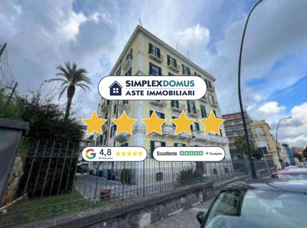 appartamento in vendita a Napoli in zona Posillipo