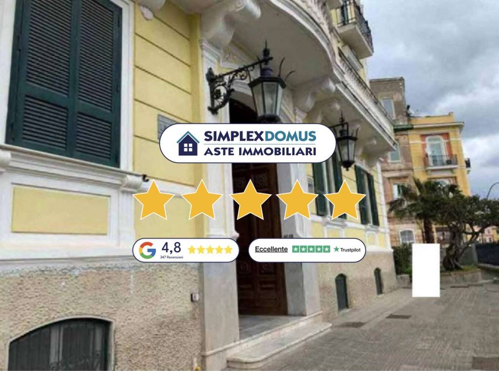 appartamento in vendita a Napoli in zona Posillipo