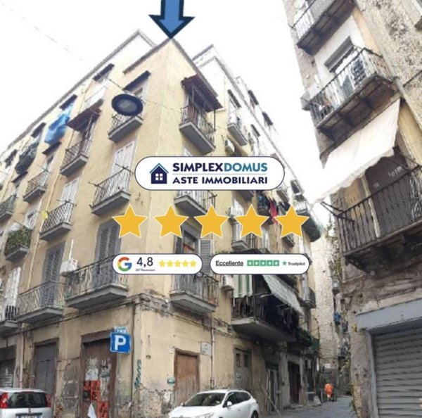 appartamento in vendita a Napoli in zona Pendino / San Giuseppe