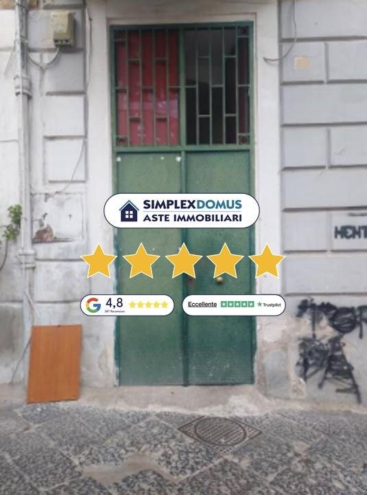 appartamento in vendita a Napoli in zona Stella