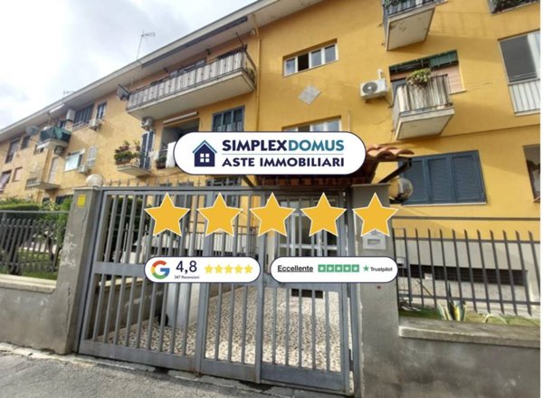 appartamento in vendita a Napoli in zona Soccavo