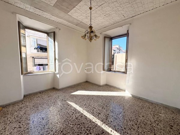 appartamento in vendita a Napoli in zona Mercato