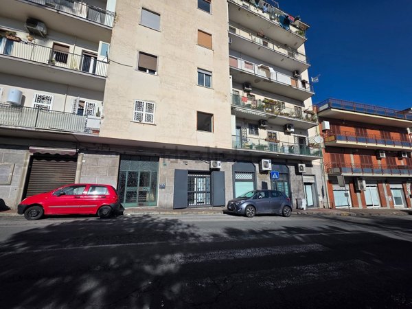 appartamento in vendita a Napoli in zona San Carlo all'Arena