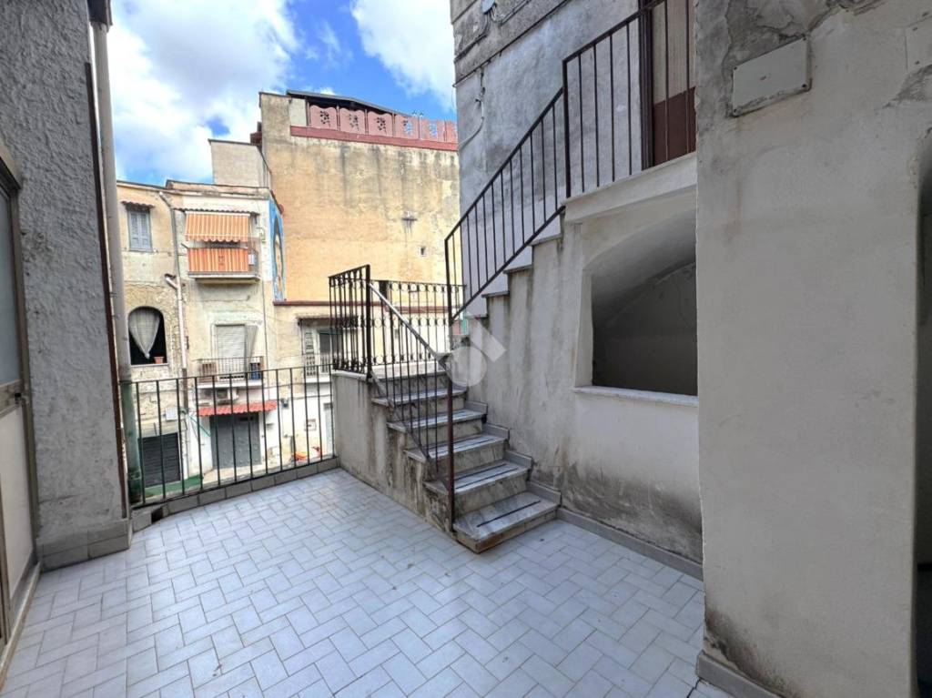 appartamento in vendita a Napoli in zona Secondigliano