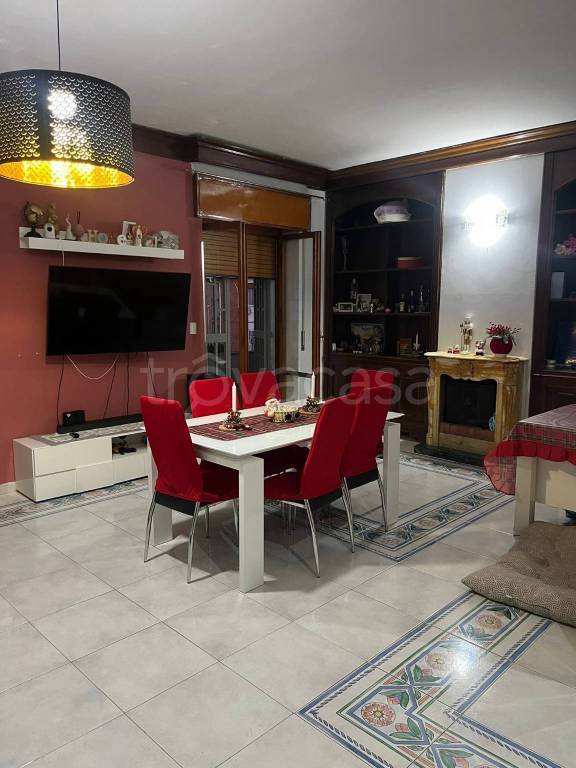 appartamento in vendita a Napoli in zona Fuorigrotta