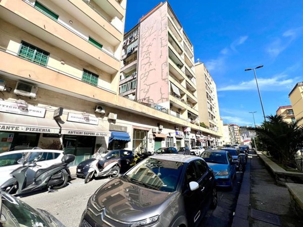 appartamento in vendita a Napoli in zona Fuorigrotta