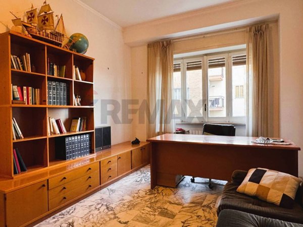 appartamento in vendita a Napoli in zona Capodimonte / Colli Aminei