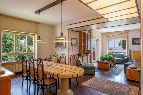 appartamento in vendita a Napoli in zona Posillipo