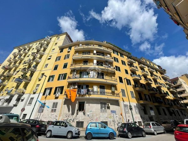 appartamento in vendita a Napoli in zona Arenella
