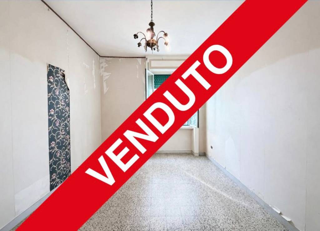 appartamento in vendita a Napoli in zona Arenella