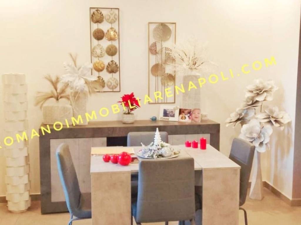 appartamento in vendita a Napoli in zona Bagnoli