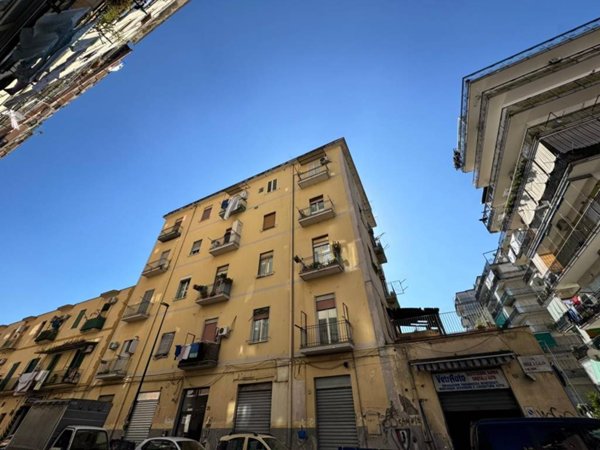 appartamento in vendita a Napoli