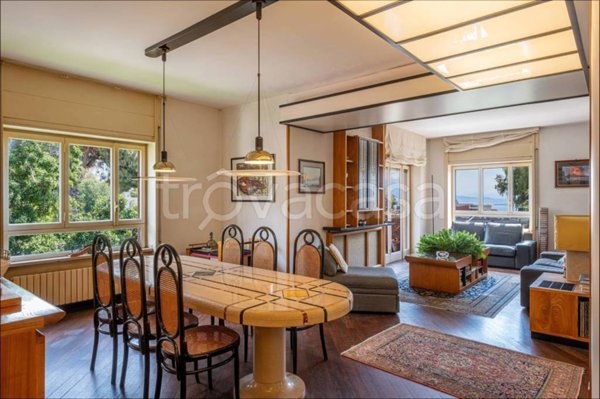 appartamento in vendita a Napoli in zona Posillipo