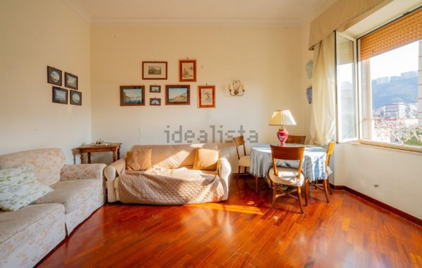 appartamento in vendita a Napoli in zona Bagnoli