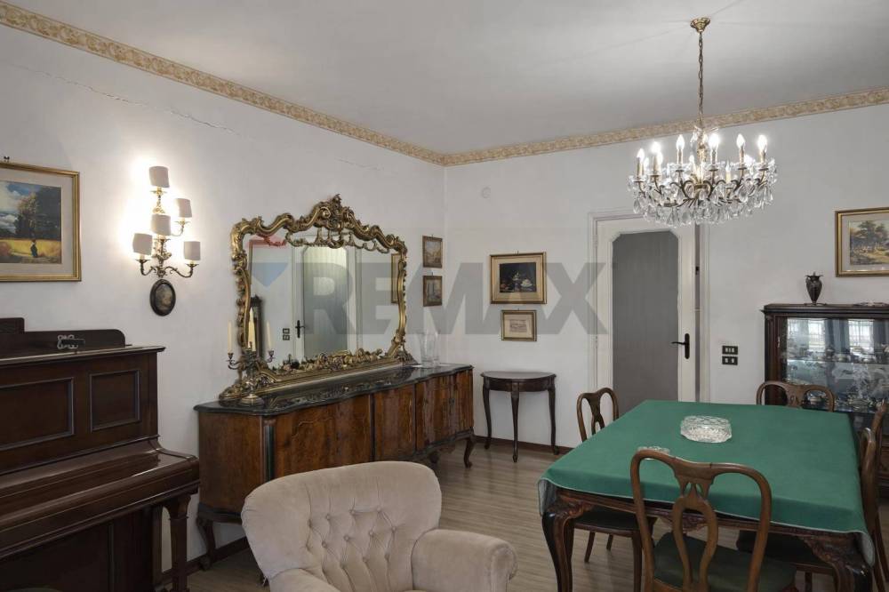 appartamento in vendita a Napoli in zona Vomero