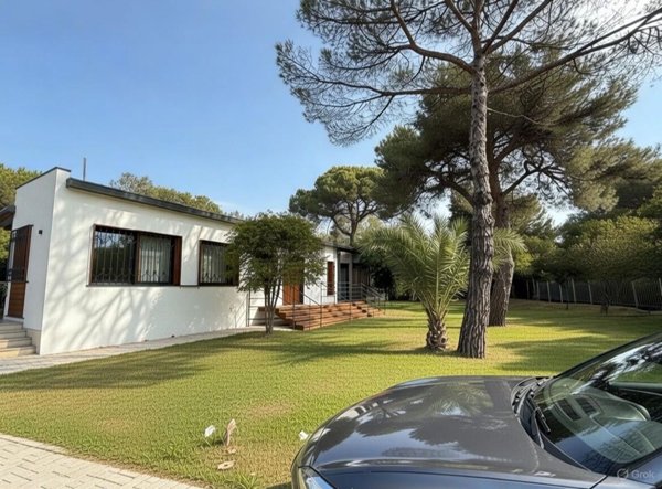 casa indipendente in vendita a Napoli in zona Posillipo