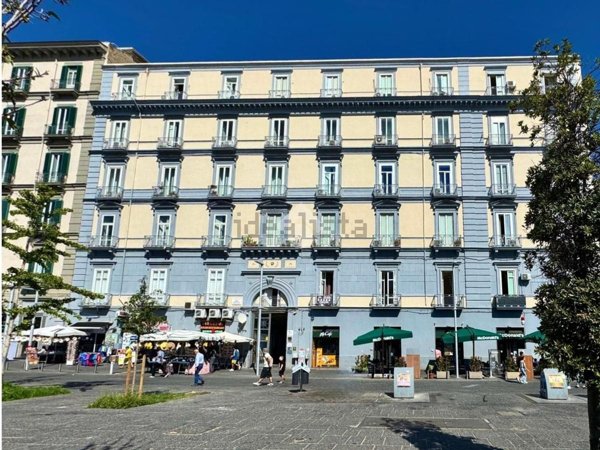 appartamento in vendita a Napoli in zona San Lorenzo