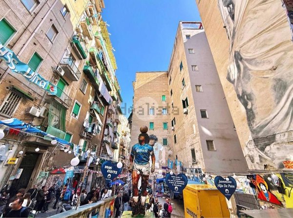 appartamento in vendita a Napoli