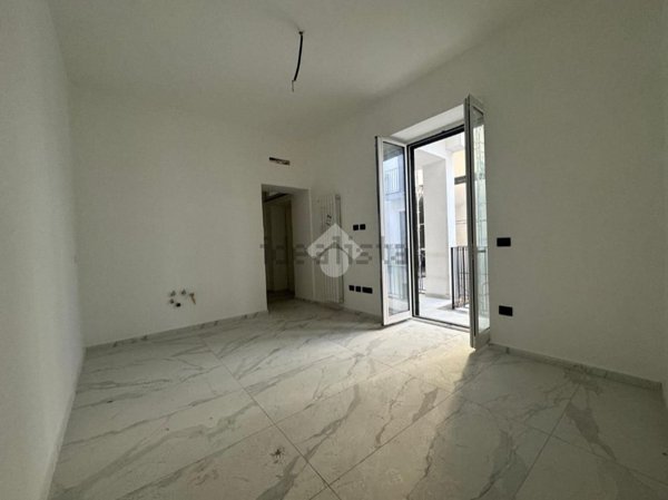 appartamento in vendita a Napoli in zona San Carlo all'Arena