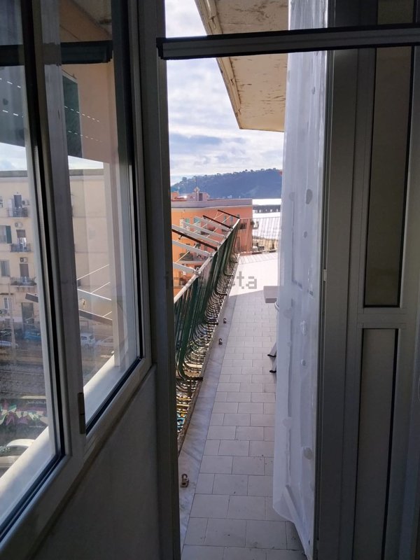 appartamento in vendita a Napoli in zona Bagnoli