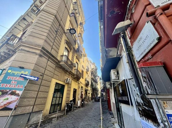 appartamento in vendita a Napoli in zona Pendino / San Giuseppe