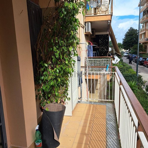 appartamento in vendita a Napoli in zona Piscinola