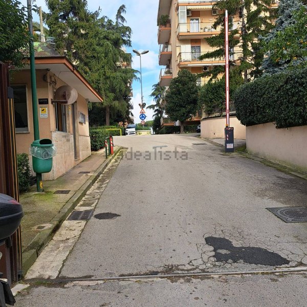 appartamento in vendita a Napoli in zona Piscinola
