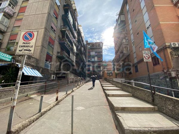 appartamento in vendita a Napoli in zona Fuorigrotta