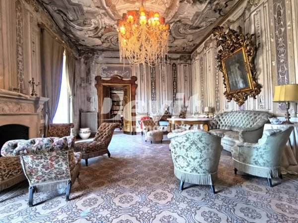 casa indipendente in vendita a Napoli in zona Ponticelli