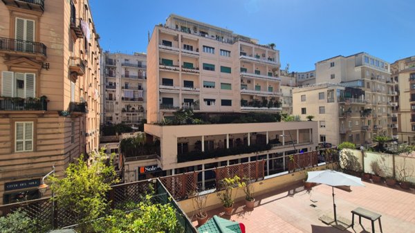 appartamento in vendita a Napoli in zona Vomero