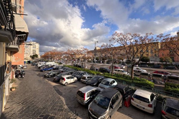 appartamento in vendita a Napoli in zona Mercato