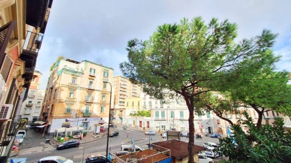 appartamento in vendita a Napoli in zona Avvocata