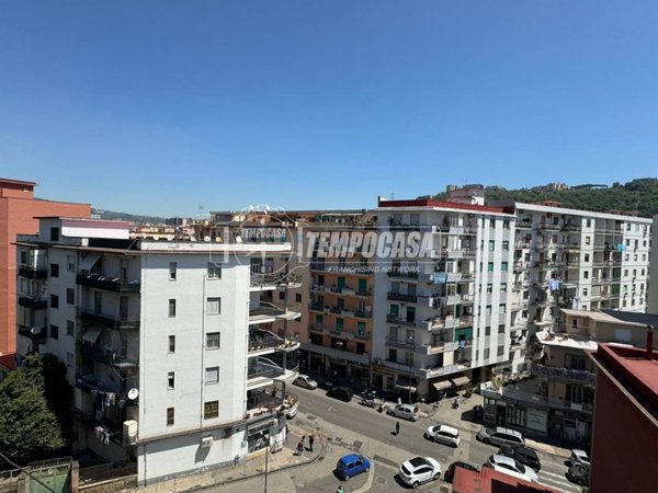 appartamento in vendita a Napoli in zona Bagnoli