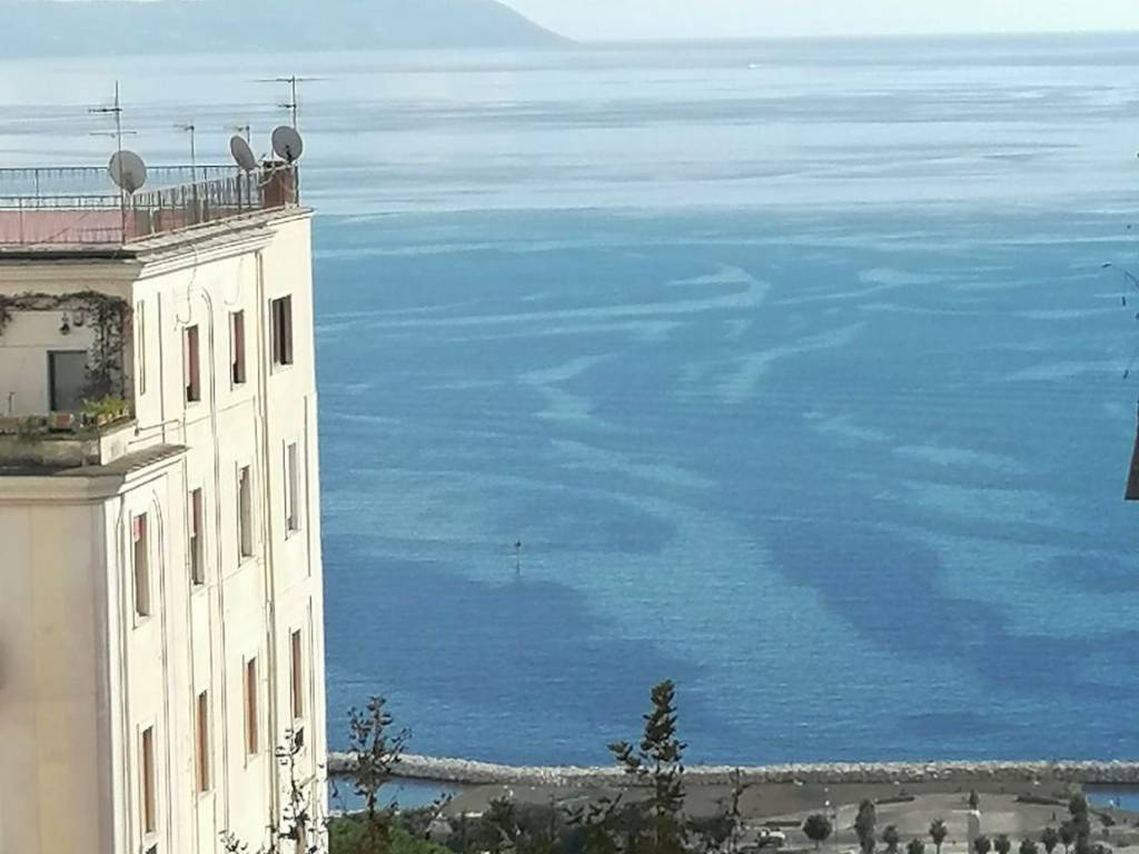 appartamento in vendita a Napoli in zona Vomero