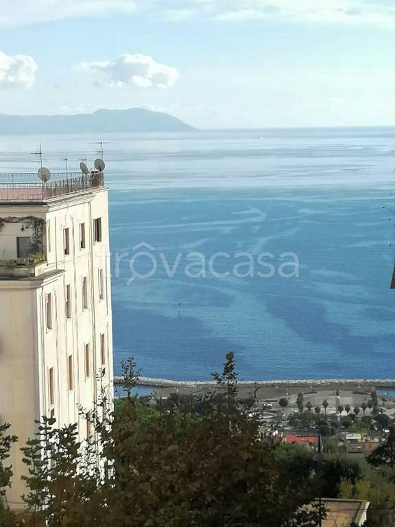 appartamento in vendita a Napoli in zona Vomero