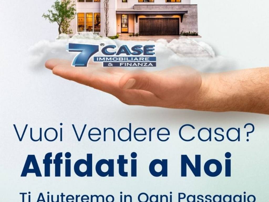 appartamento in vendita a Napoli in zona Pianura