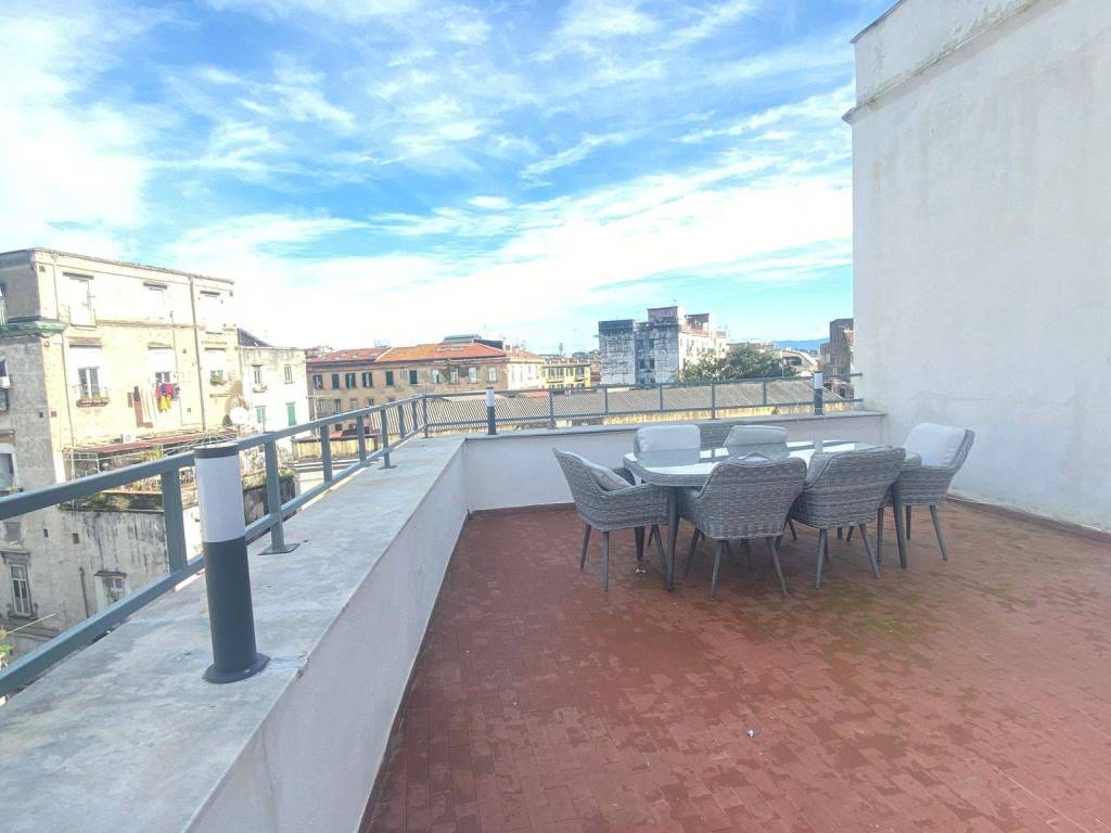 appartamento in vendita a Napoli